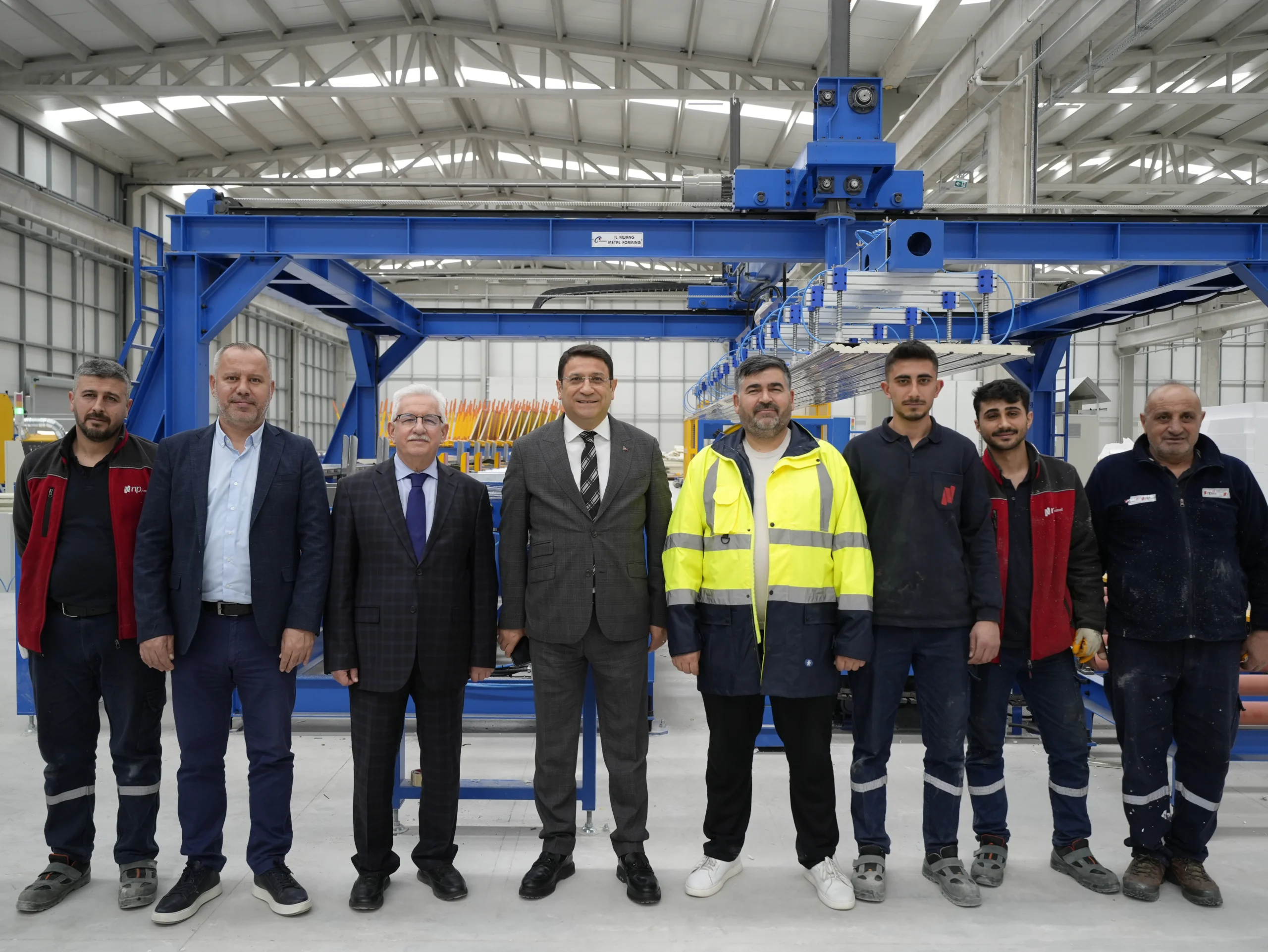 Nuriş Prefabrik Sandviç Panel Üretim Tesisimizde Değerli Ziyaret – Nuriş Prefabrik