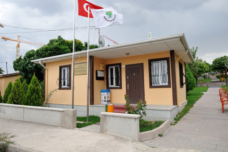 COPYRIGHT  CEM ECEVIT